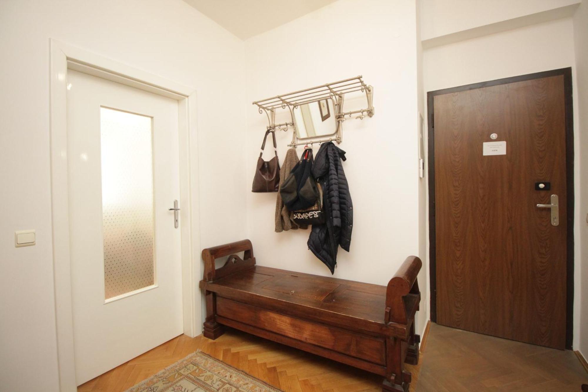 Old Centre Antik - Panska Apartman